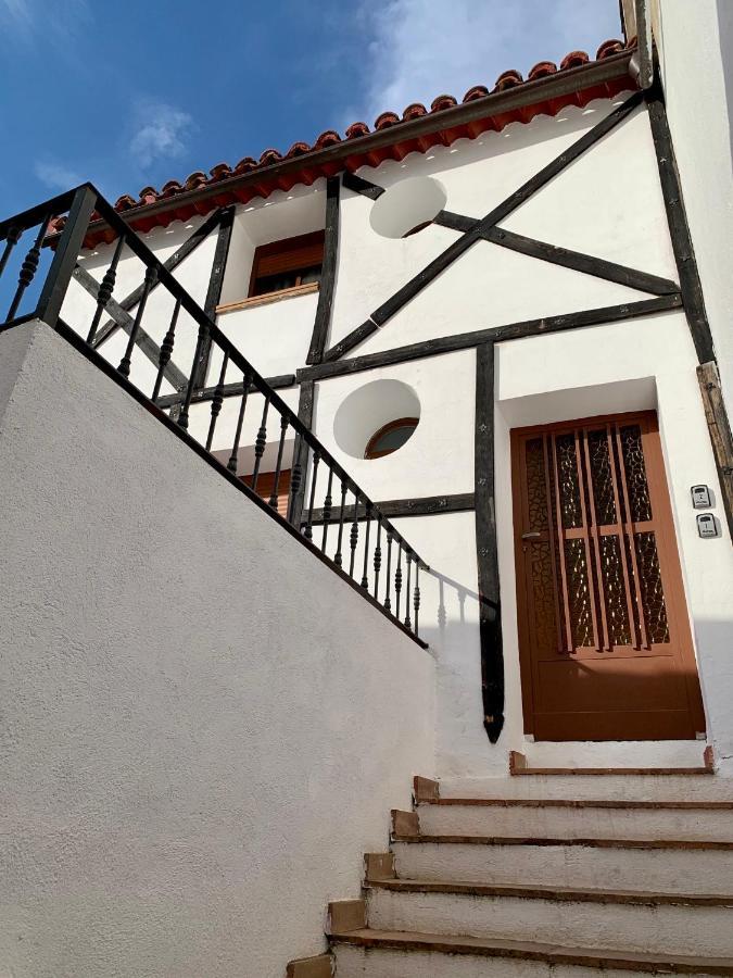 Casa Castillo Perales de Tajuna Екстериор снимка